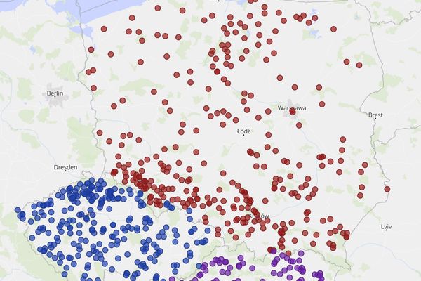 Mapa przedstawiająca zamki w Polsce, Czechach i na Słowacji