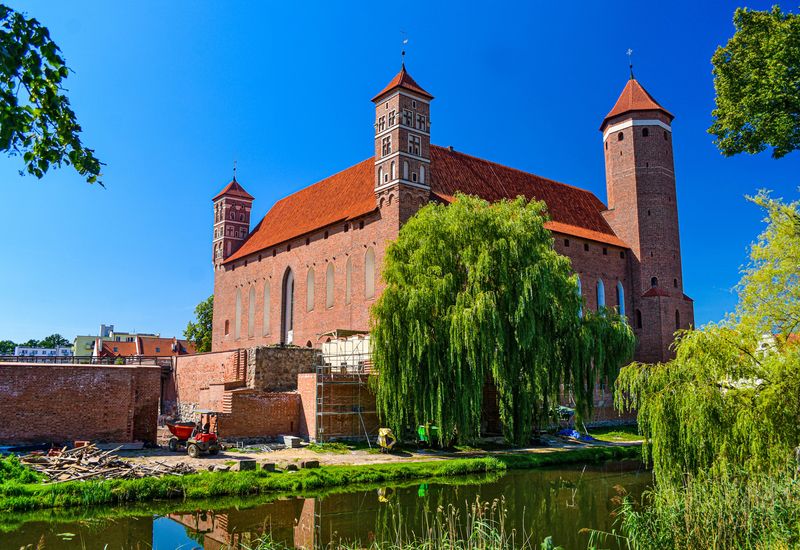 Zamek w Lidzbarku Warmińskim i okolice